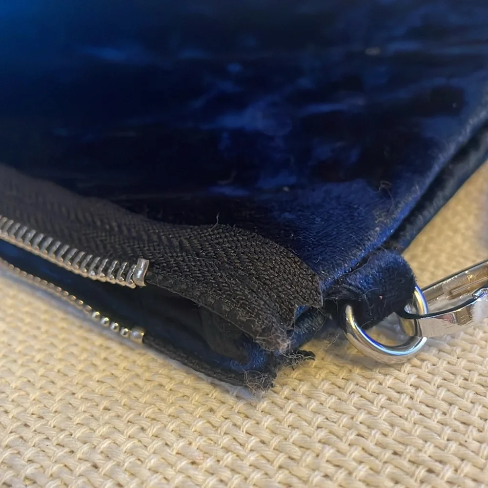 Velvet Blue Wristlet/Crossbody